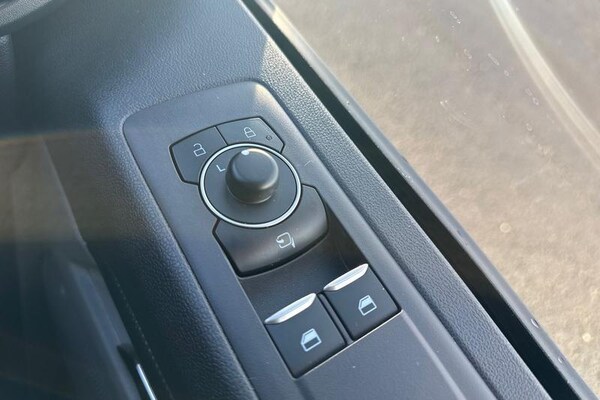 Used Ford E-Transit 2024 for sale - 73357710: Photo 28