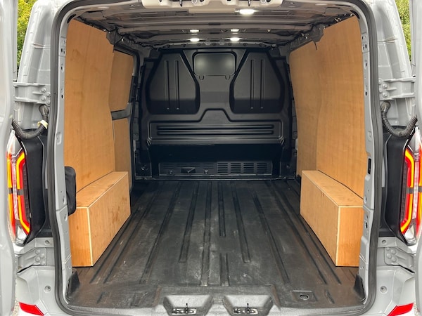 Used Ford E-Transit 2025 for sale - 76197863: Photo 11