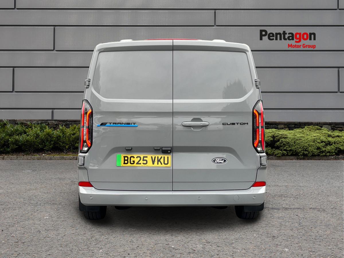 Used Ford E-Transit 2025 for sale - 76197863: Photo 16