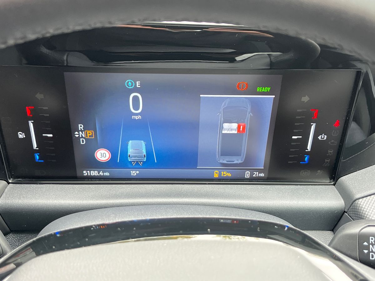 Used Ford E-Transit 2025 for sale - 76197863: Photo 21