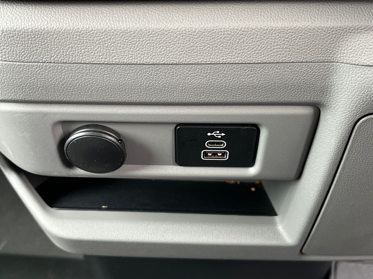 Used Ford E-Transit 2025 for sale - 76197863: Photo 27