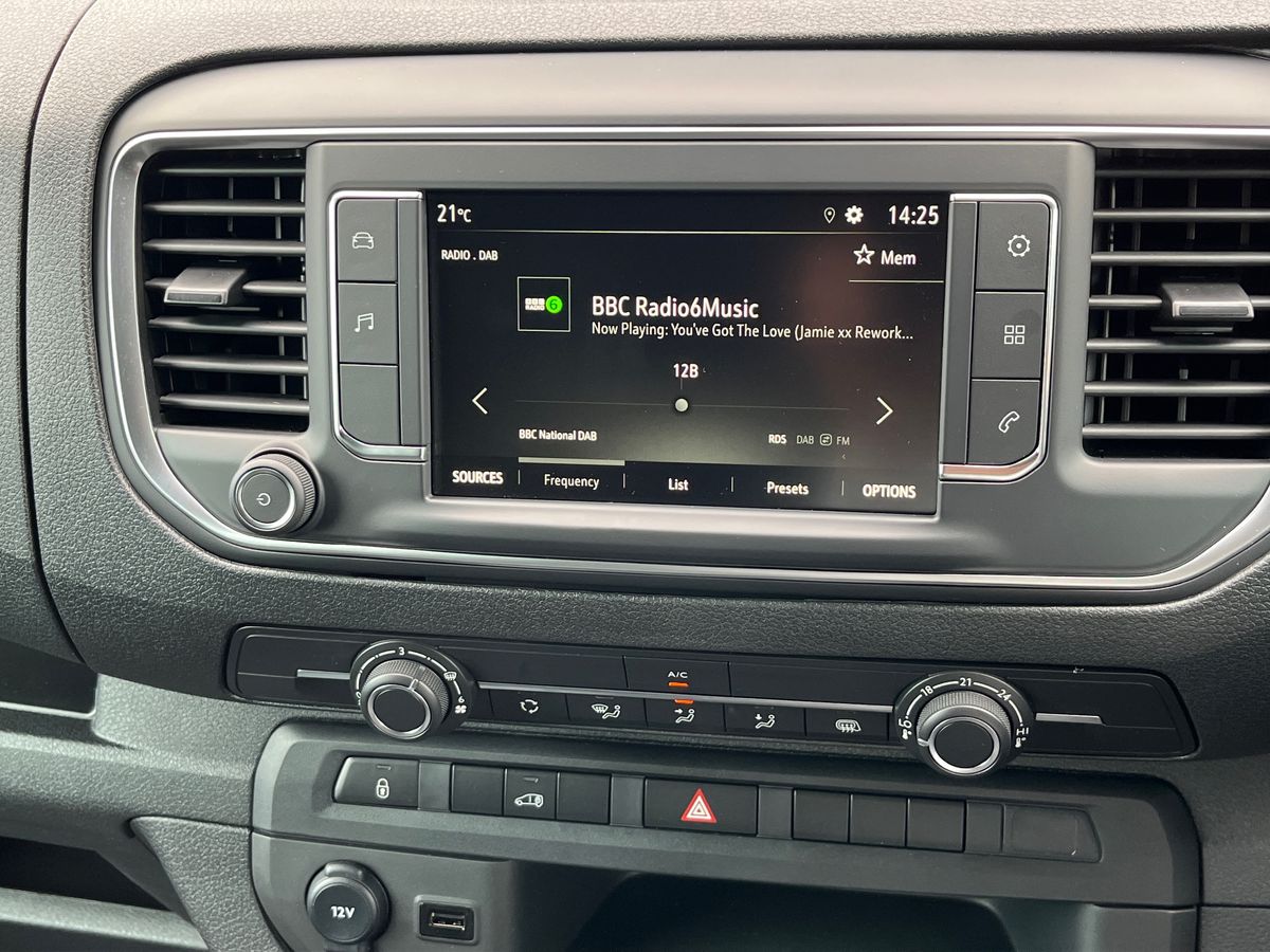 Used Vauxhall Vivaro 2024 for sale - 76390901: Photo 7