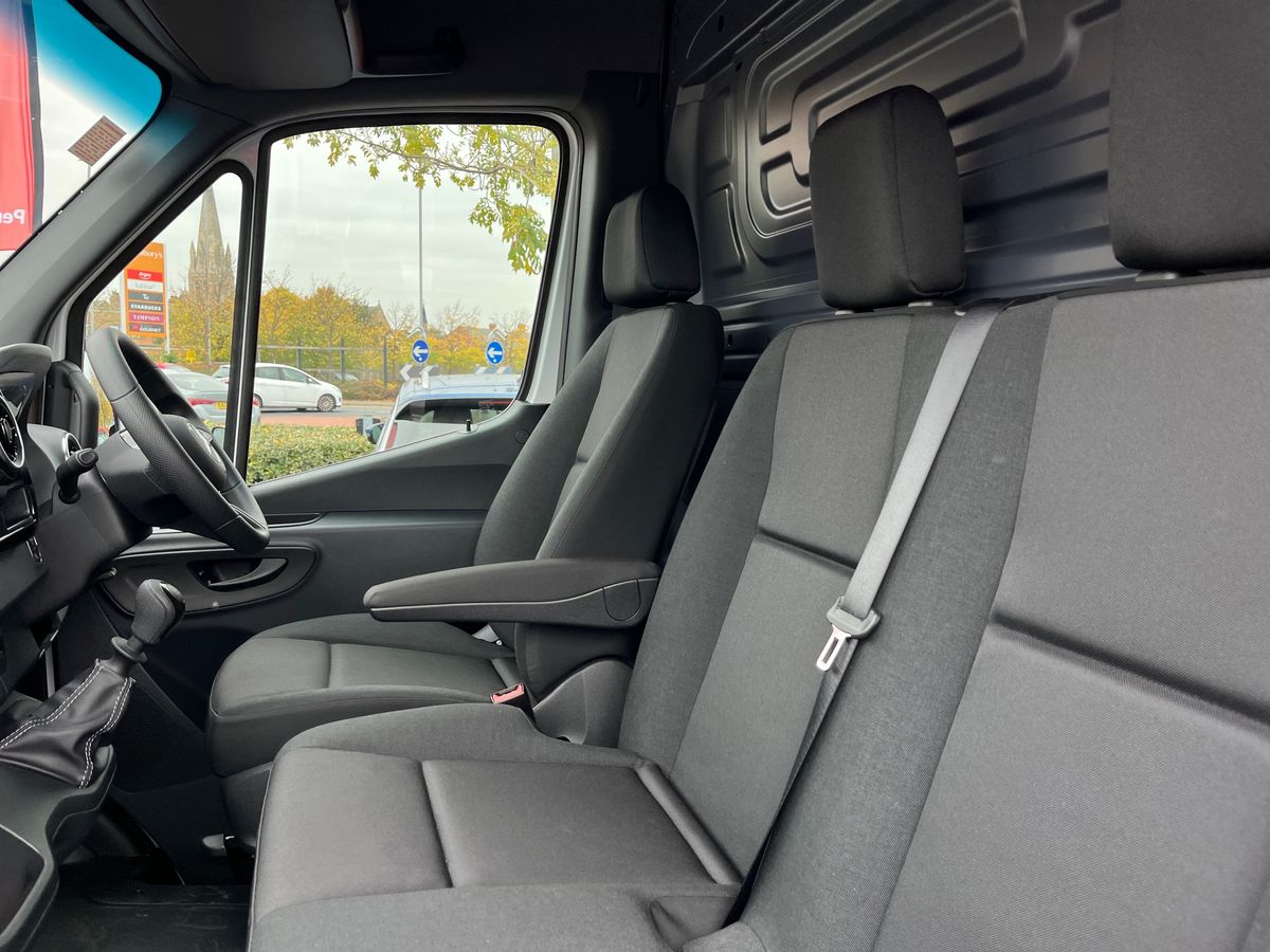 Used Mercedes-Benz Sprinter 2025 for sale - 76236511: Photo 9