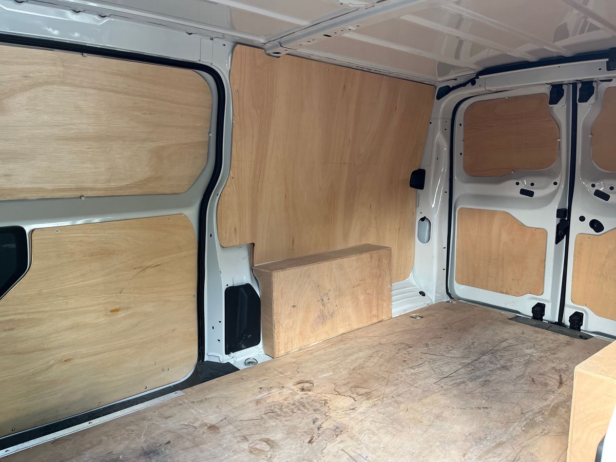 Used Vauxhall Vivaro 2024 for sale - 74917312: Photo 10