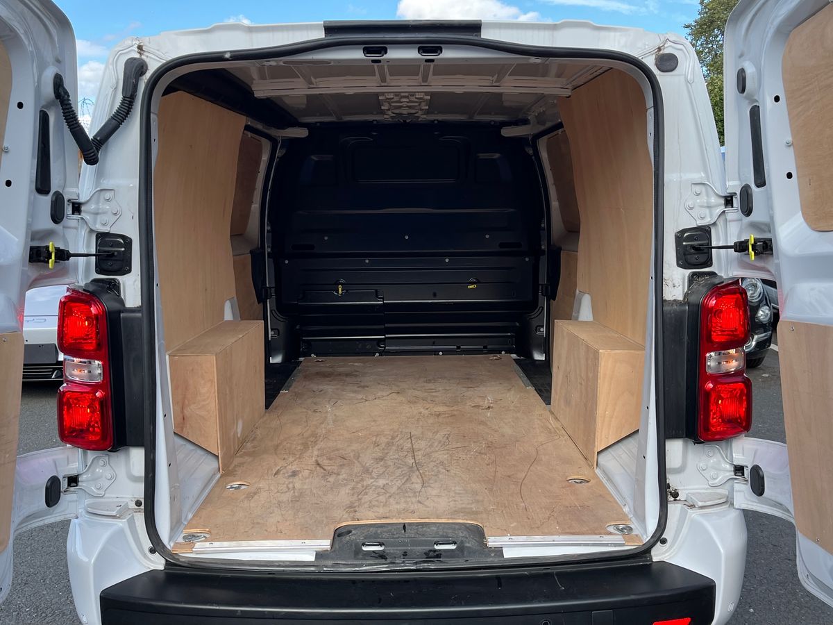 Used Vauxhall Vivaro 2024 for sale - 74917312: Photo 11