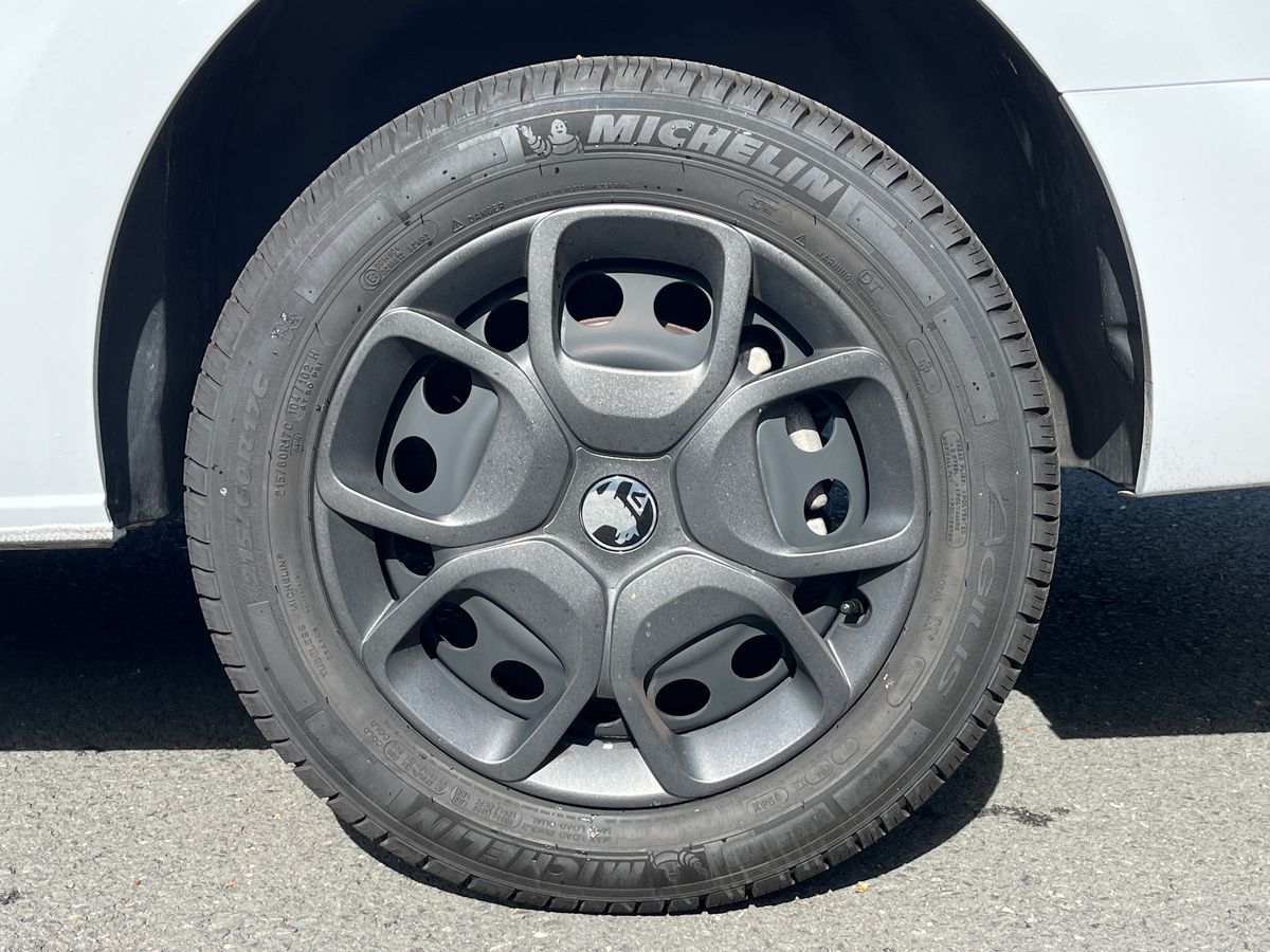 Used Vauxhall Vivaro 2024 for sale - 74917312: Photo 17