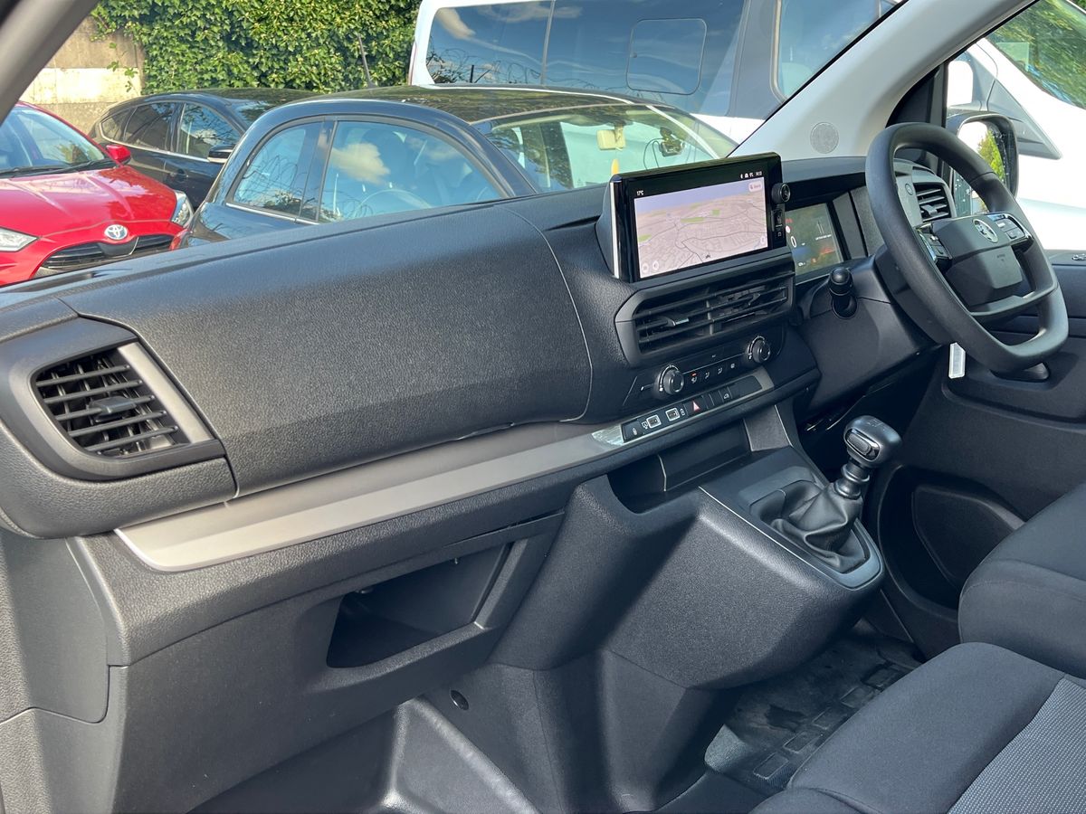 Used Vauxhall Vivaro 2024 for sale - 74917312: Photo 8