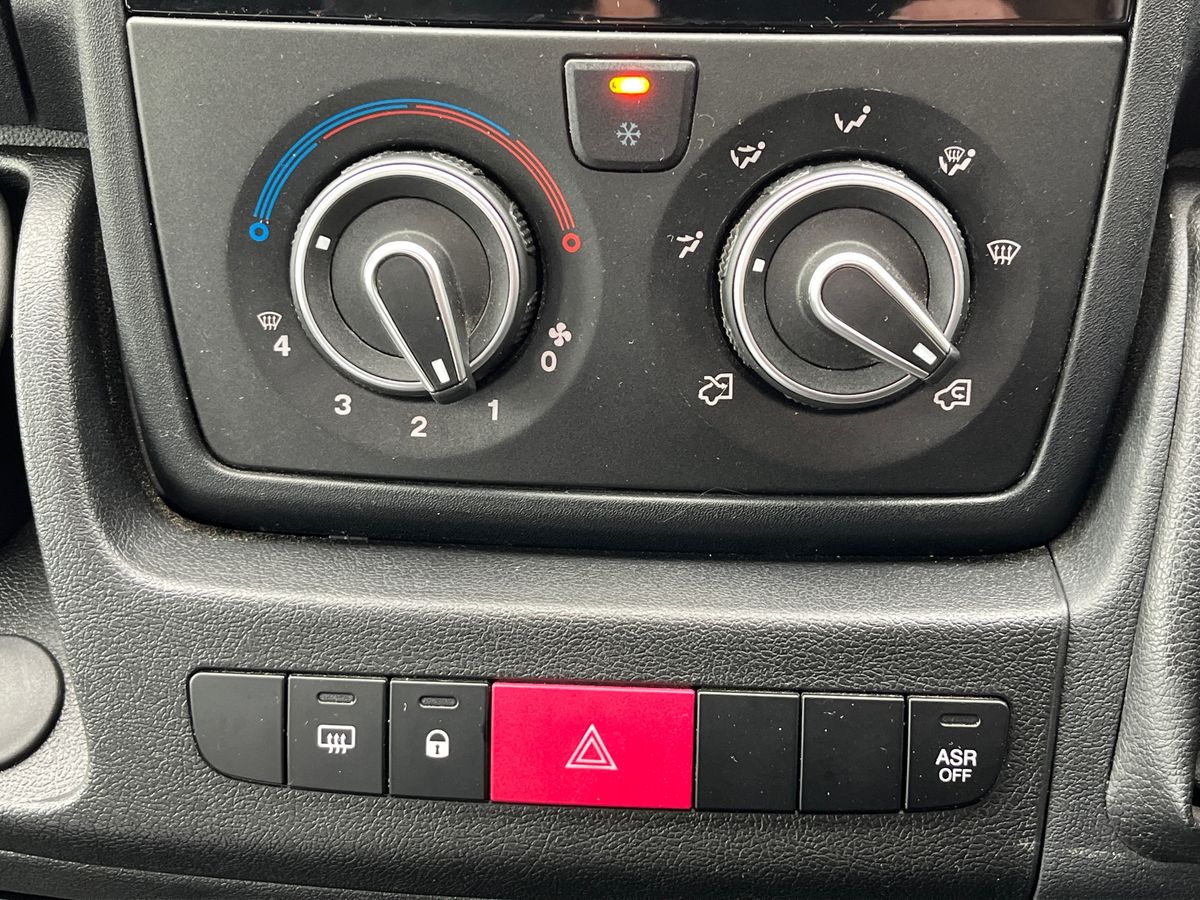 Used Citroen Relay 2017 for sale - 75944157: Photo 21