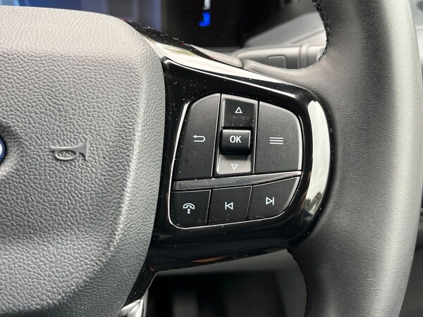Used Ford E-Transit 2025 for sale - 76186190: Photo 23