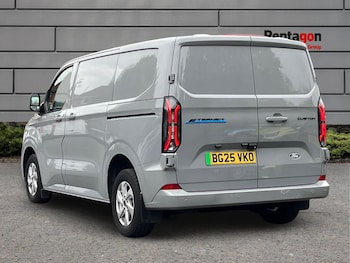 Used Ford E-Transit 2025 for sale - 76186190: Photo 2