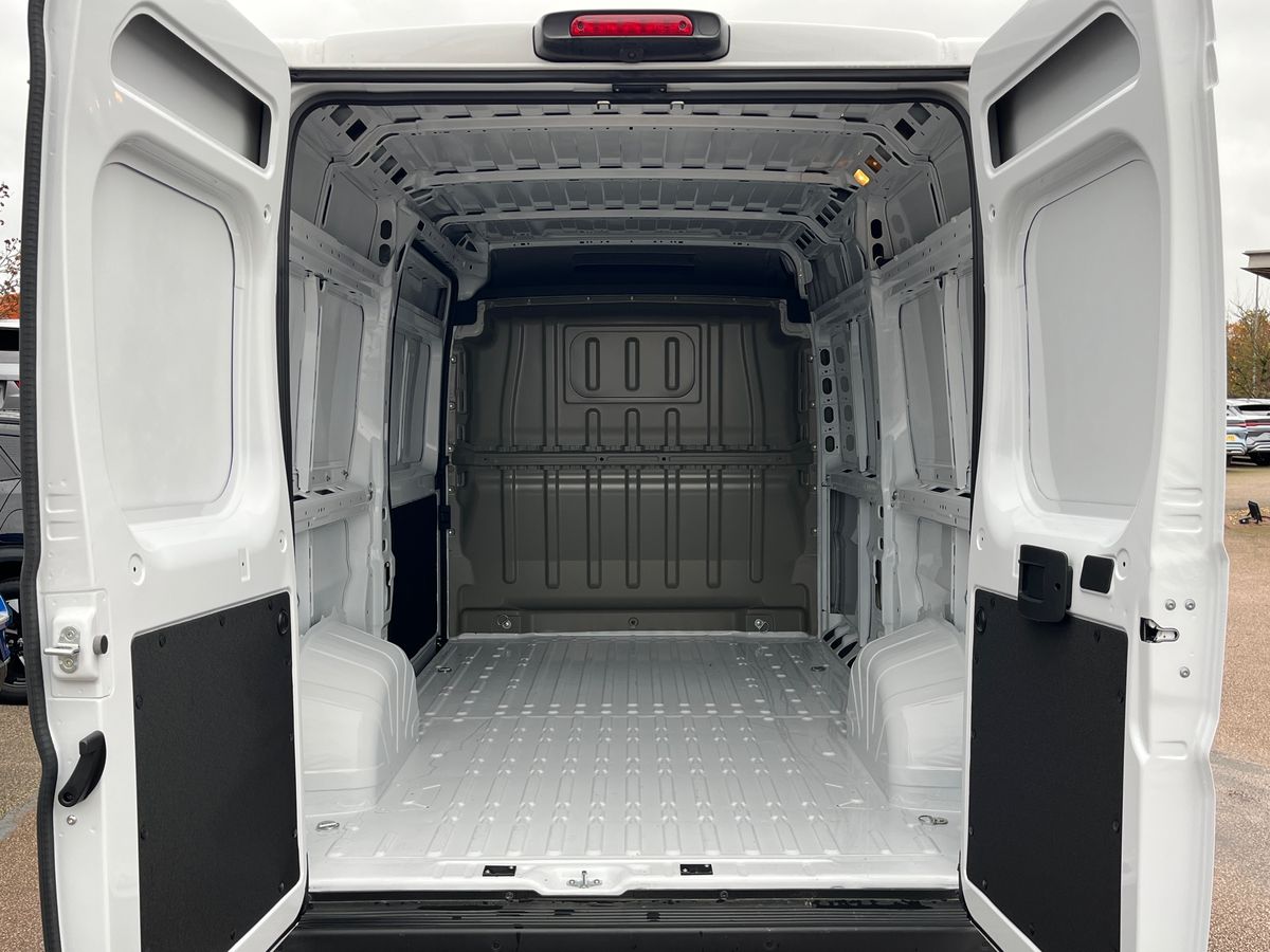 Used Vauxhall Movano 2025 for sale - 76141292: Photo 12