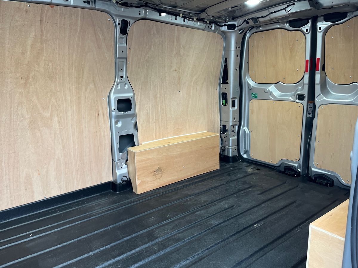 Used Ford E-Transit 2024 for sale - 76257223: Photo 10