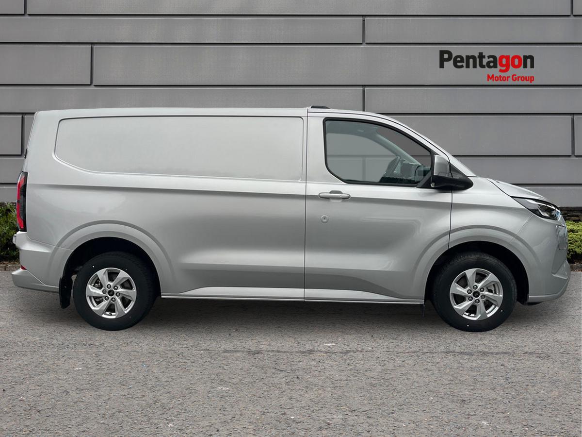 Used Ford E-Transit 2024 for sale - 76257223: Photo 13