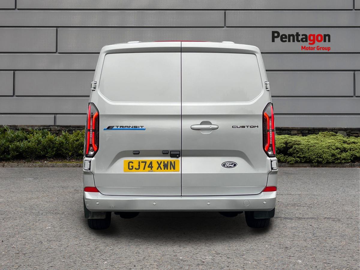Used Ford E-Transit 2024 for sale - 76257223: Photo 16