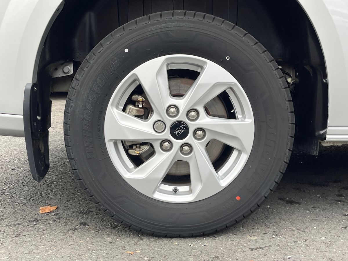 Used Ford E-Transit 2024 for sale - 76257223: Photo 17