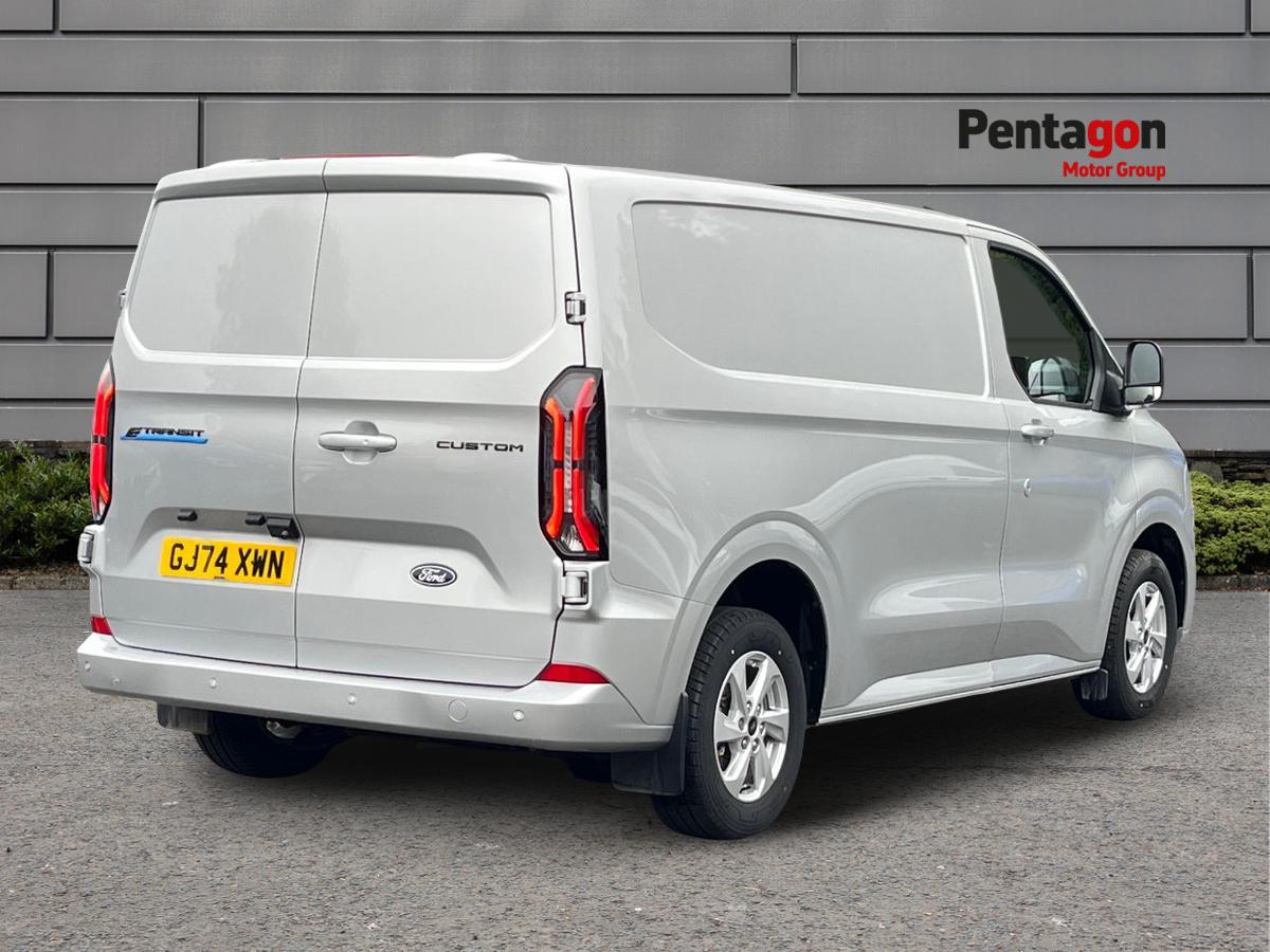 Used Ford E-Transit 2024 for sale - 76257223: Photo 4