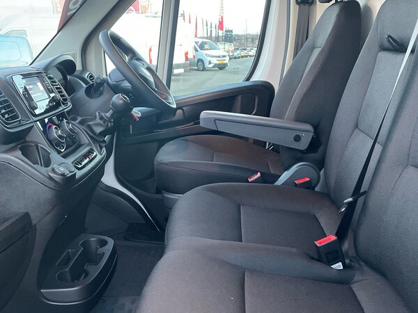 Used Vauxhall Movano 2025 for sale - 76236521: Photo 9