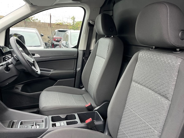 Used Ford Transit Connect 2025 for sale - 76292756: Photo 9