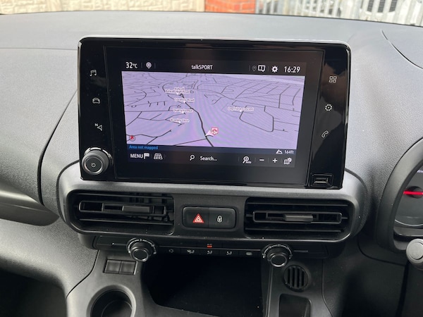 Used Vauxhall Combo 2023 for sale - 75398983: Photo 7