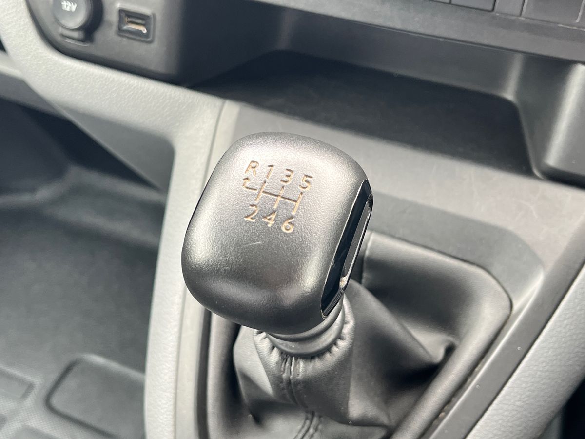 Vehicle 28