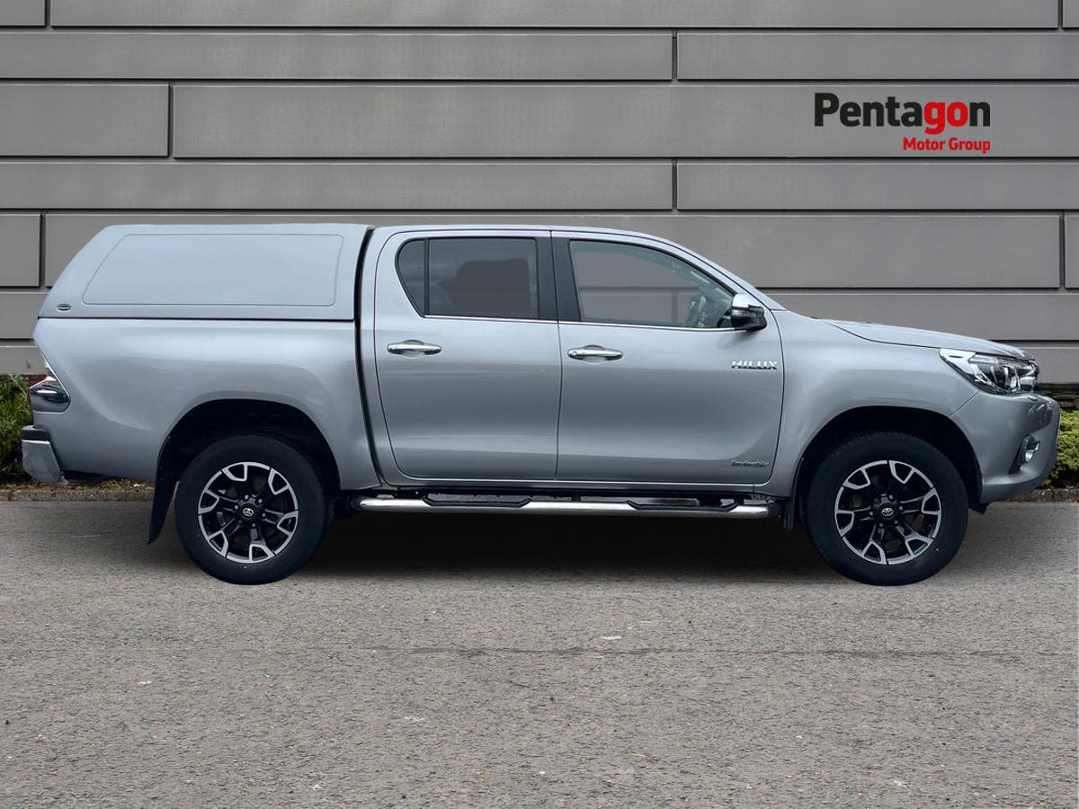 Used Toyota Hilux 2017 for sale - 75891407: Photo 13