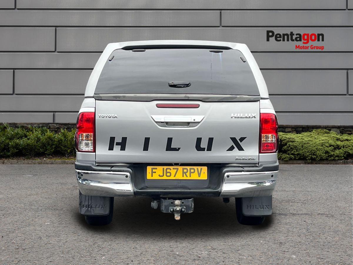 Used Toyota Hilux 2017 for sale - 75891407: Photo 16