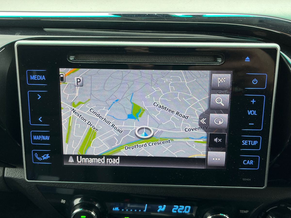 Used Toyota Hilux 2017 for sale - 75891407: Photo 19