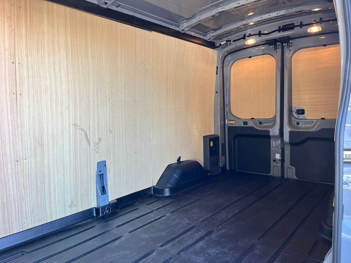 Used Ford E-Transit 2023 for sale - 76305068: Photo 10