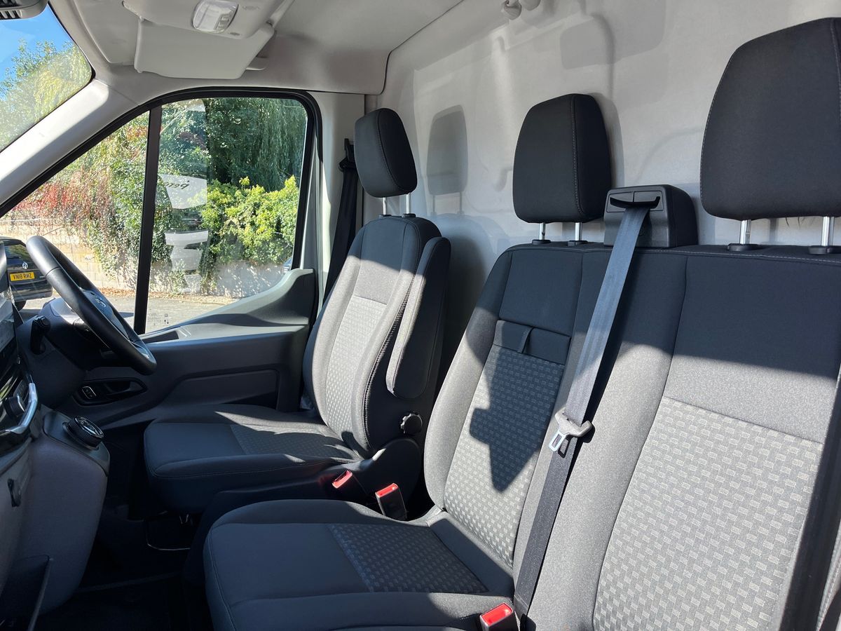 Used Ford E-Transit 2023 for sale - 76305068: Photo 9