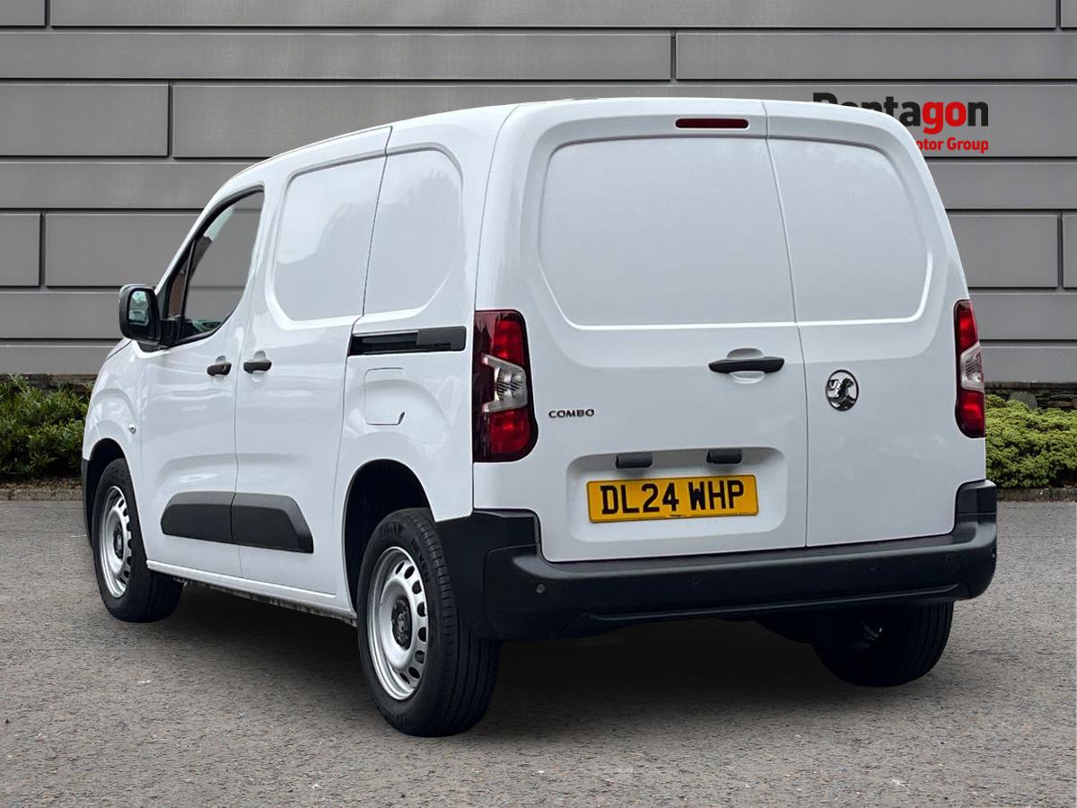 Used Vauxhall Combo 2024 for sale - 76287740: Photo 2