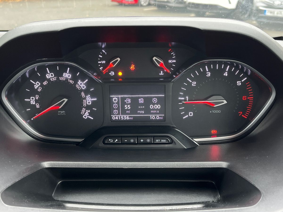 Used Peugeot Partner 2023 for sale - 76057437: Photo 22