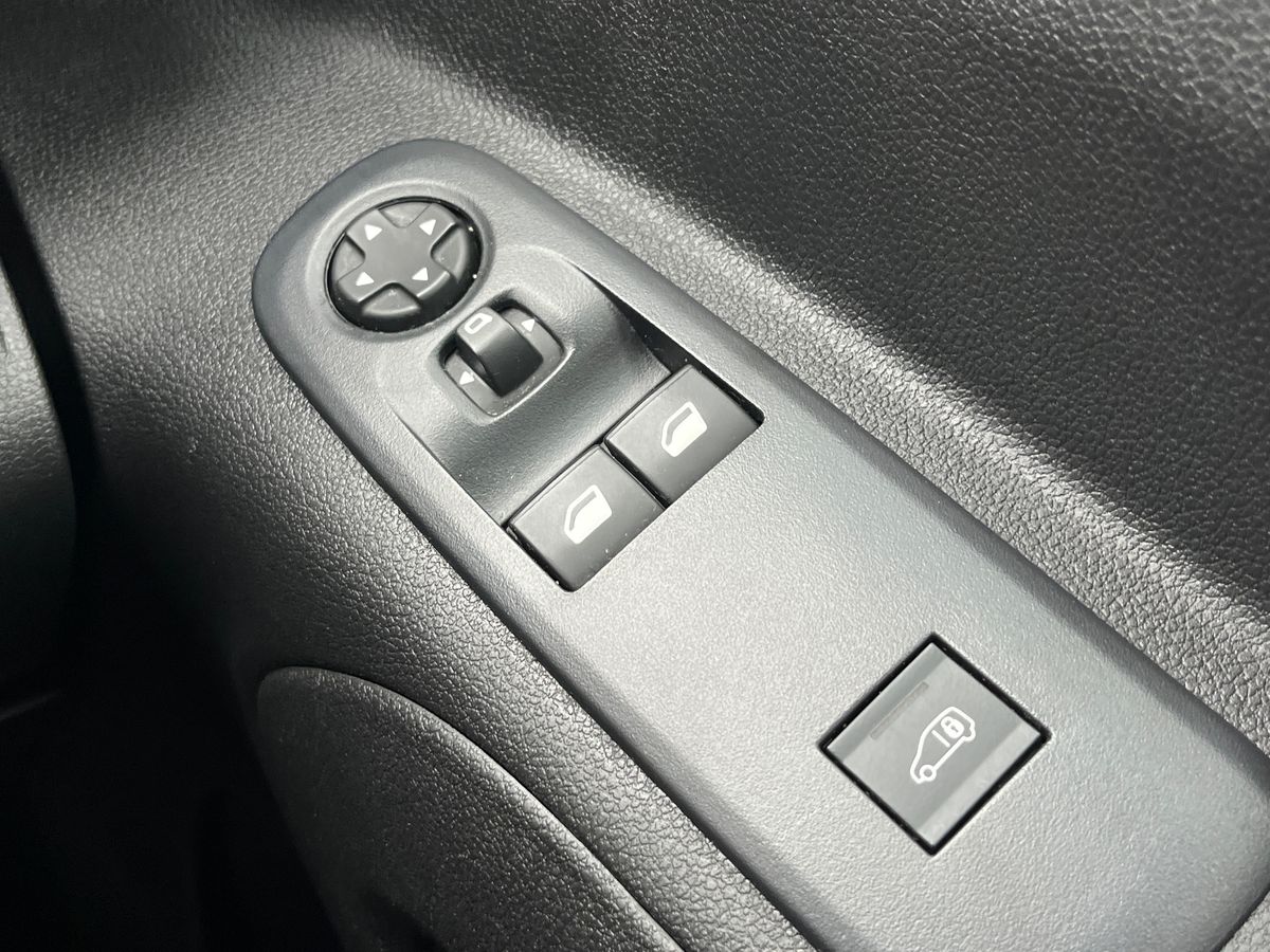 Used Peugeot Partner 2023 for sale - 76057437: Photo 26