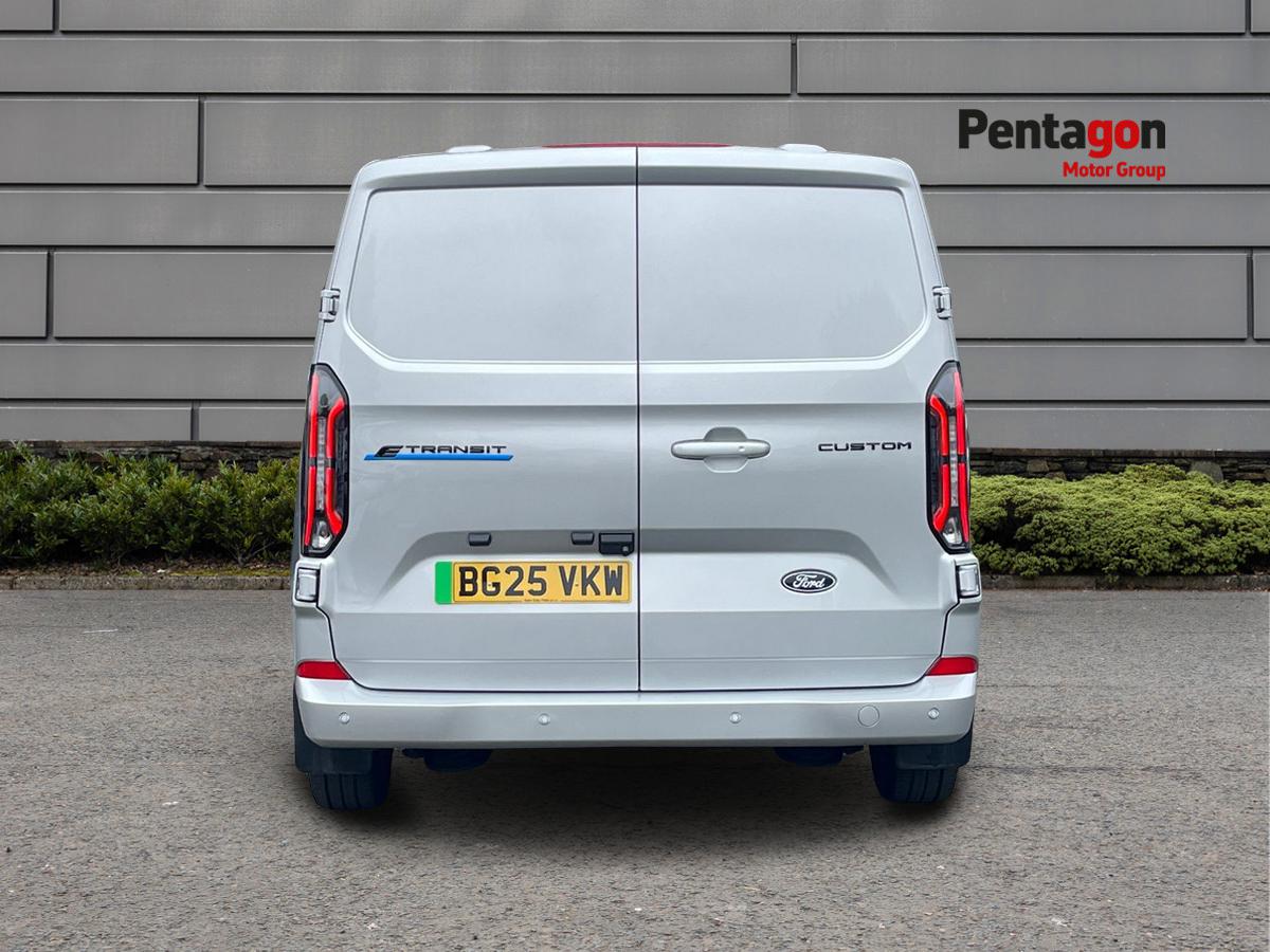 Used Ford E-Transit 2025 for sale - 76197861: Photo 16