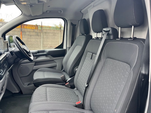 Used Ford E-Transit 2025 for sale - 76197861: Photo 9