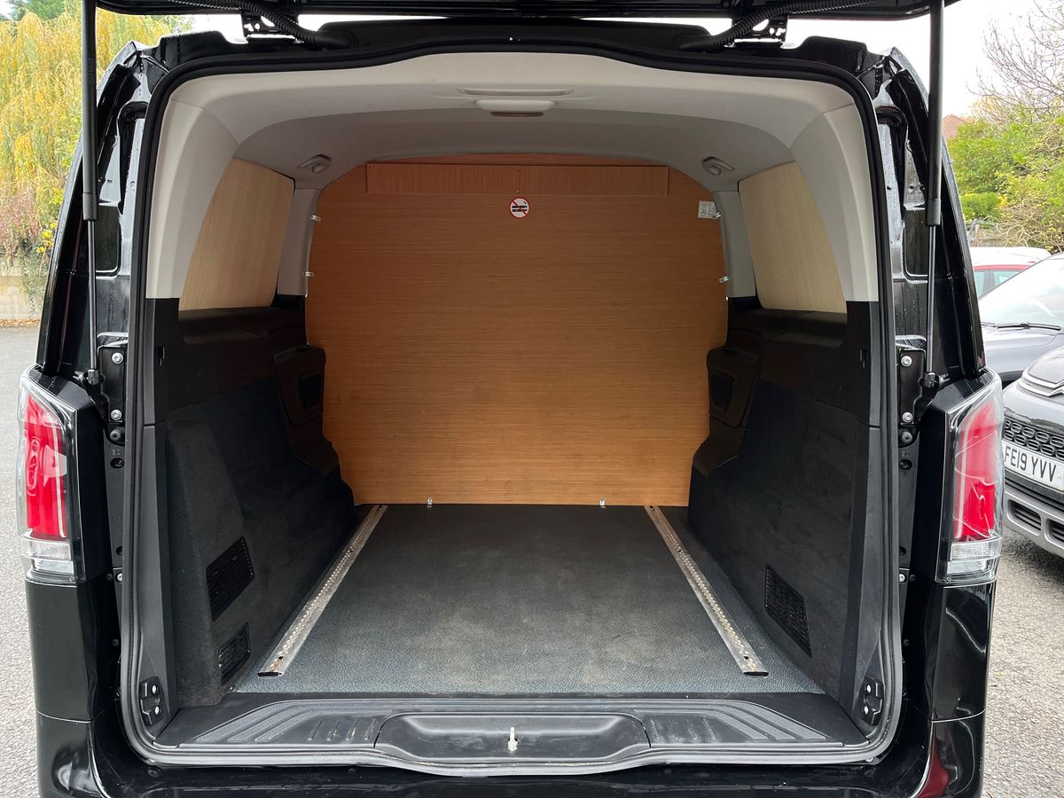 Used Mercedes-Benz Vito 2025 for sale - 76390883: Photo 11