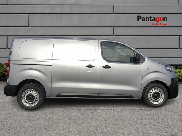 Used Vauxhall Vivaro 2023 for sale - 67665783: Photo 13