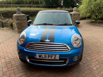 Used MINI Hatch 2011 for sale - 76383401: Photo