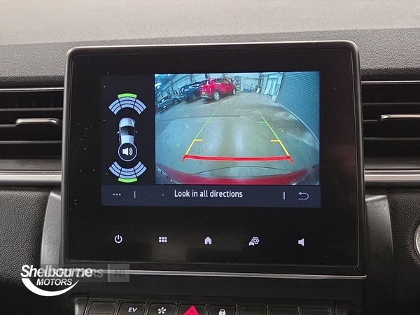 Used Renault Captur 2023 for sale - 78035602: Photo 31