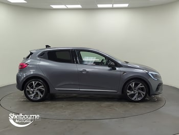 Used Renault Clio 2024 for sale - 76825321: Photo