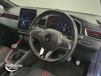 Used Renault Clio 2024 for sale - 76825321: Photo