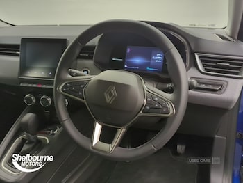 Used Renault Clio 2025 for sale - 75327732: Photo