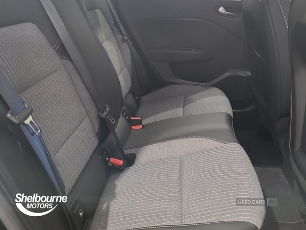 Used Renault Clio 2022 for sale - 76659652: Photo 25