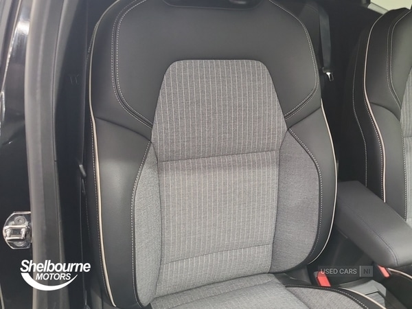 Used Renault Clio 2022 for sale - 76659652: Photo 31