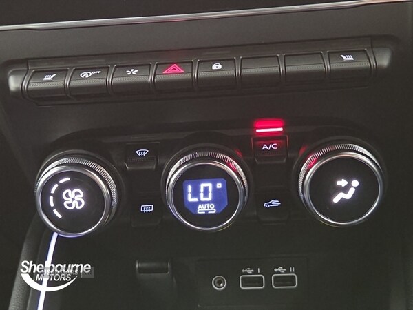 Used Renault Clio 2025 for sale - 76914191: Photo 28