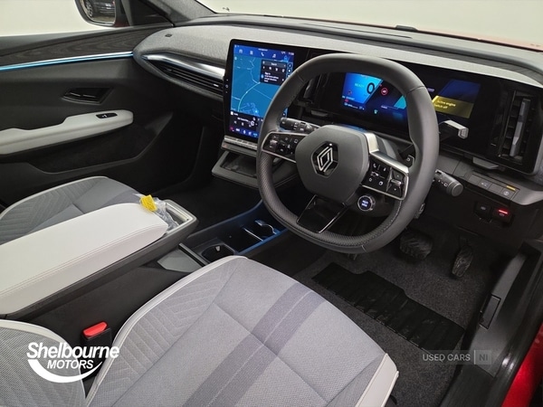 Used Renault Scenic E-Tech 2024 for sale - 76976945: Photo 4