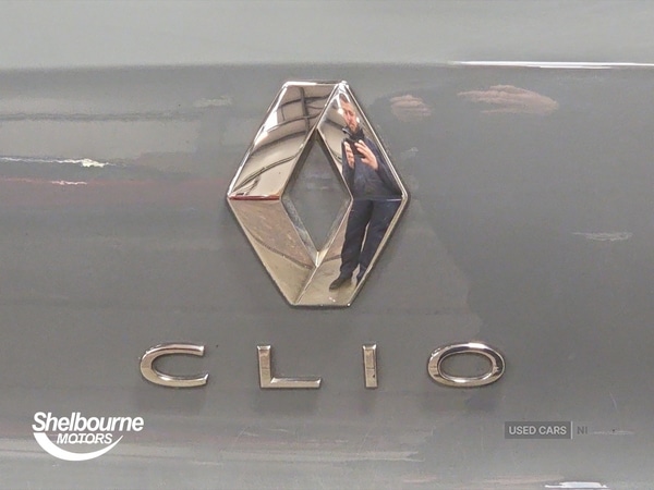 Used Renault Clio 2020 for sale - 76977144: Photo 20