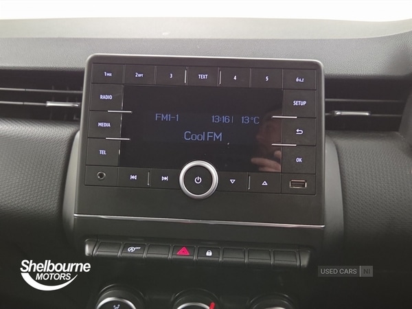 Used Renault Clio 2020 for sale - 76977144: Photo 29