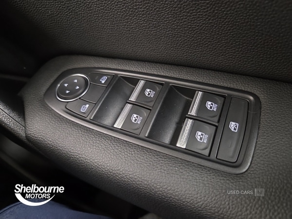 Used Renault Captur 2023 for sale - 78035503: Photo 16