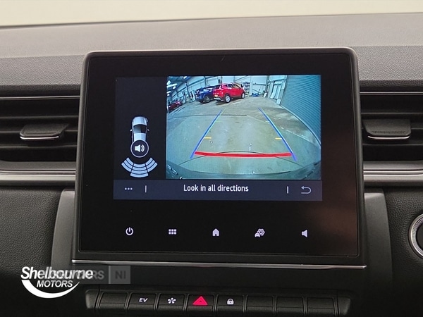 Used Renault Captur 2023 for sale - 78035503: Photo 31