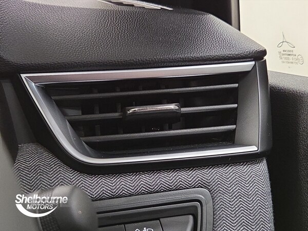 Used Renault Clio 2024 for sale - 76914268: Photo 15